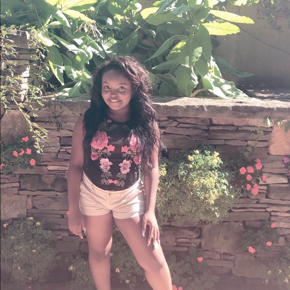 Floral body suit 🌺🌸🌼 - Picture 4 of 4